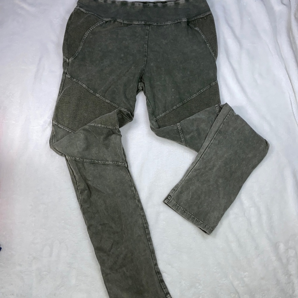 Army green moto leggings